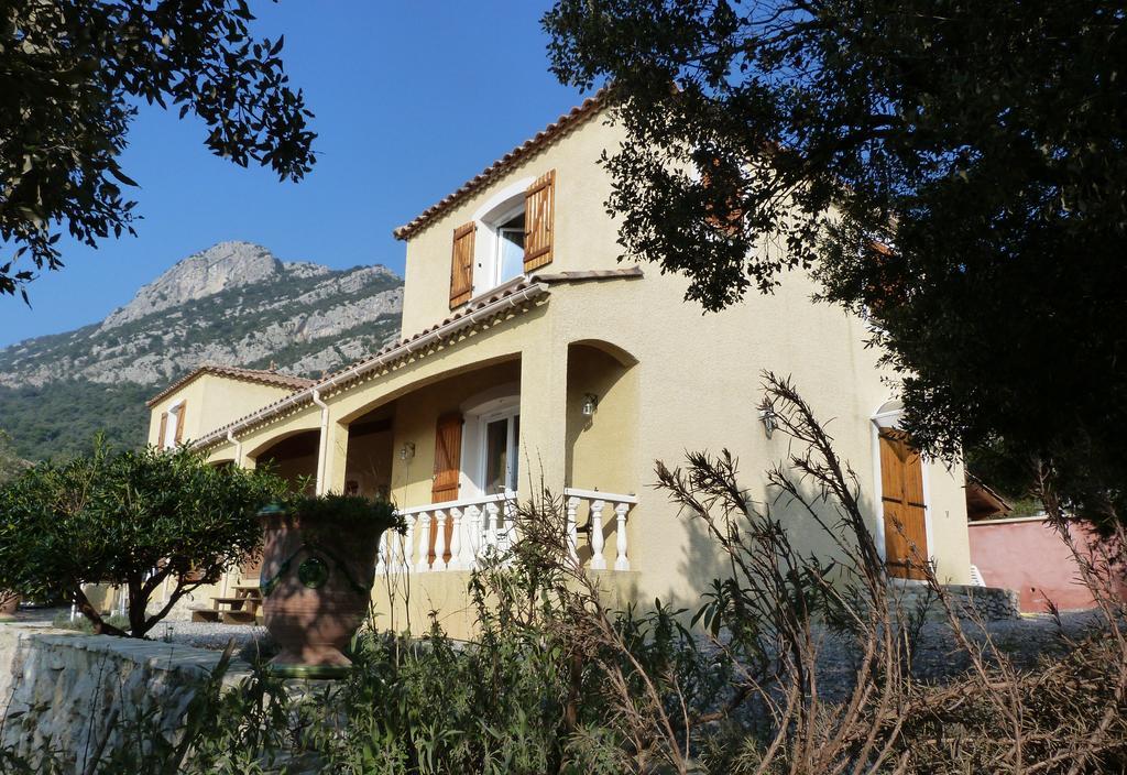 Mas De Courreges Hotel Saint-Hippolyte-du-Fort Exterior foto