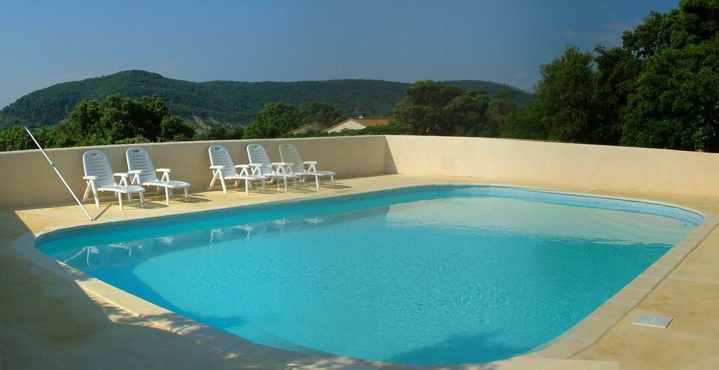 Mas De Courreges Hotel Saint-Hippolyte-du-Fort Exterior foto