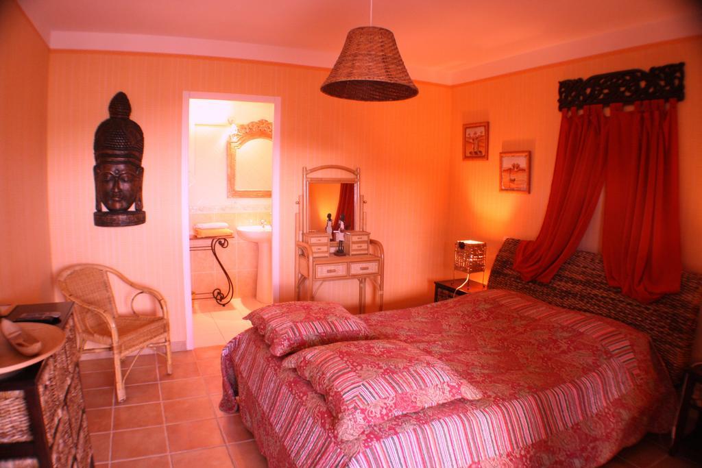 Mas De Courreges Hotel Saint-Hippolyte-du-Fort Cameră foto